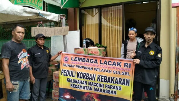 Selamat Hari Sumpah Pemuda Yang Ke-95 Thn, Ketua DPW Lacak Ri Sulsel, Salurkan Bantuan Sembako Kewarga