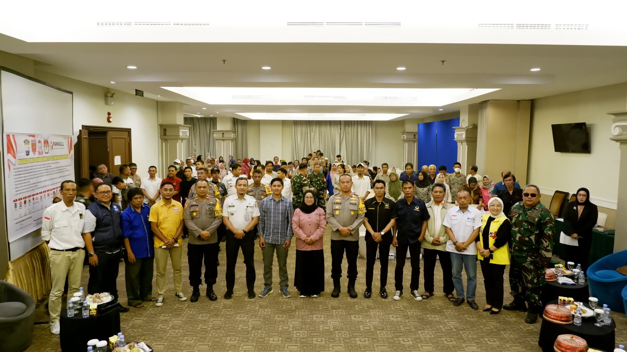 Sekcam Ujung Pandang, Hadiri Deklarasi Damai Pemilu 2024
