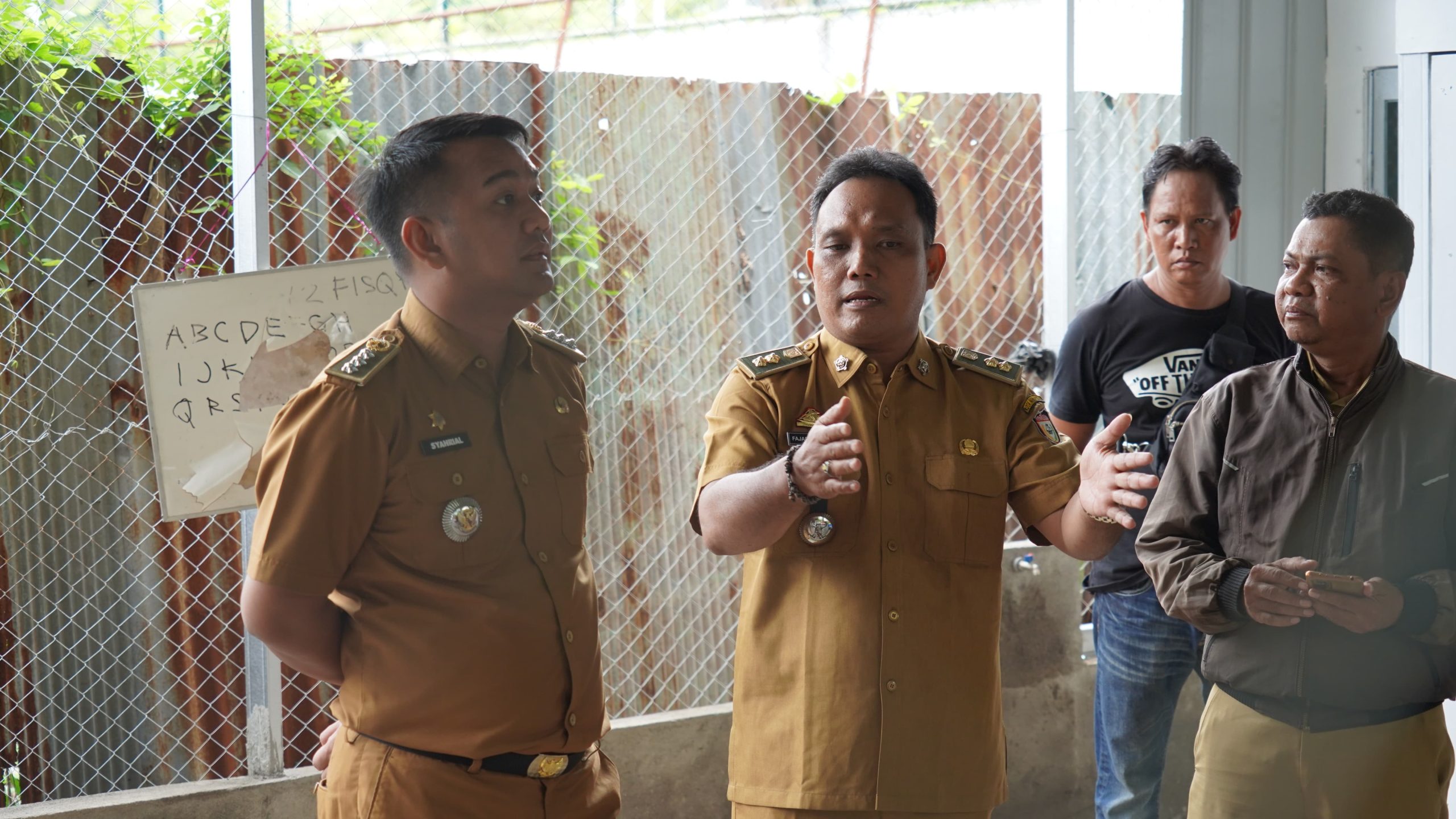 Camat Ujung Pandang Didampingi Lurah Baru, Tinjau Program Terobosan “ADAMA” Di Kelurahan Baru