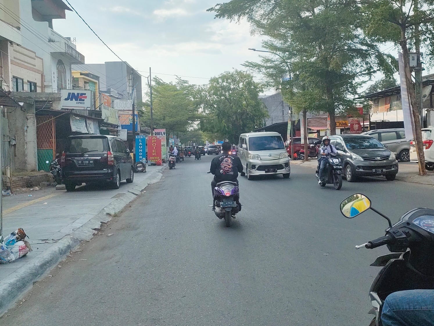 Habiskan 10 M Tahun 2023, Pedestrian di Andi Djemma Jadi Tempat Jualan